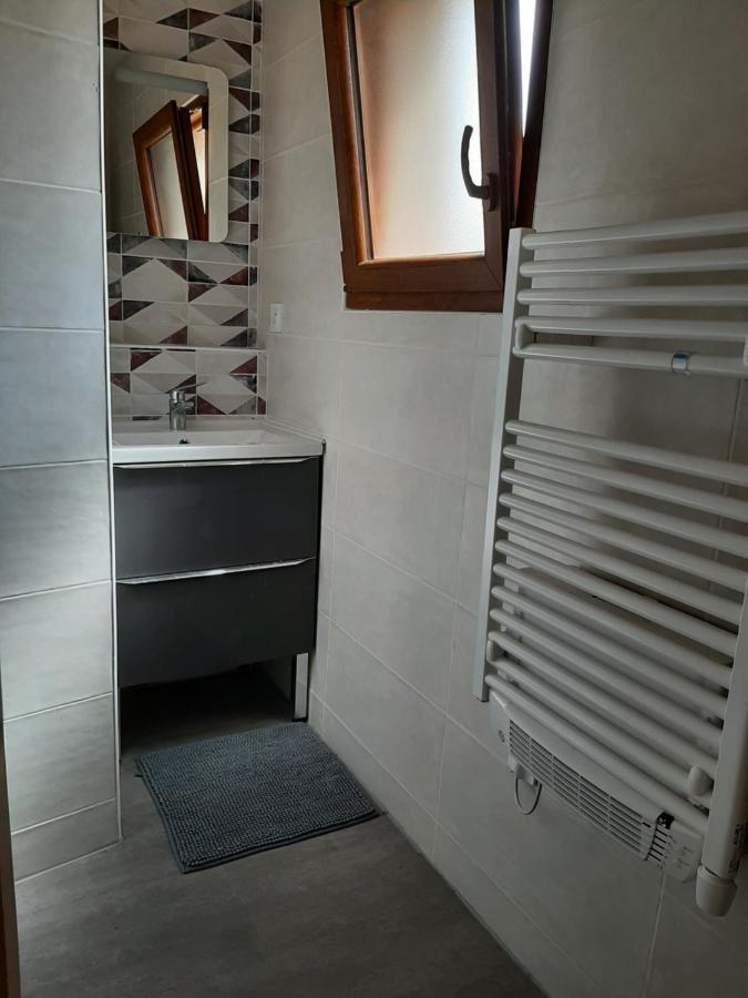 Apartamento Laetitia Et Yaniv Dagon Elne Exterior foto