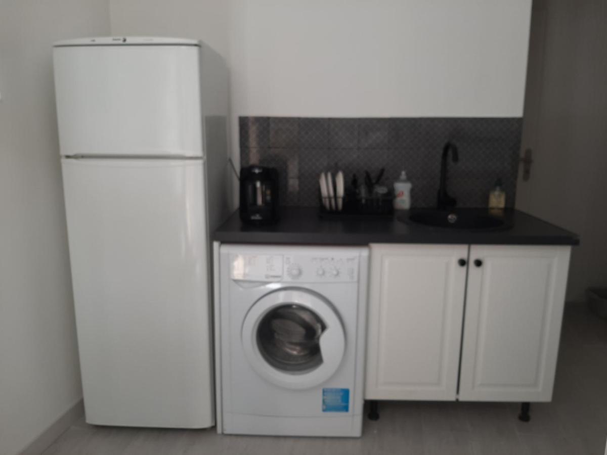 Apartamento Laetitia Et Yaniv Dagon Elne Exterior foto