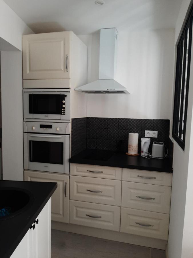 Apartamento Laetitia Et Yaniv Dagon Elne Exterior foto