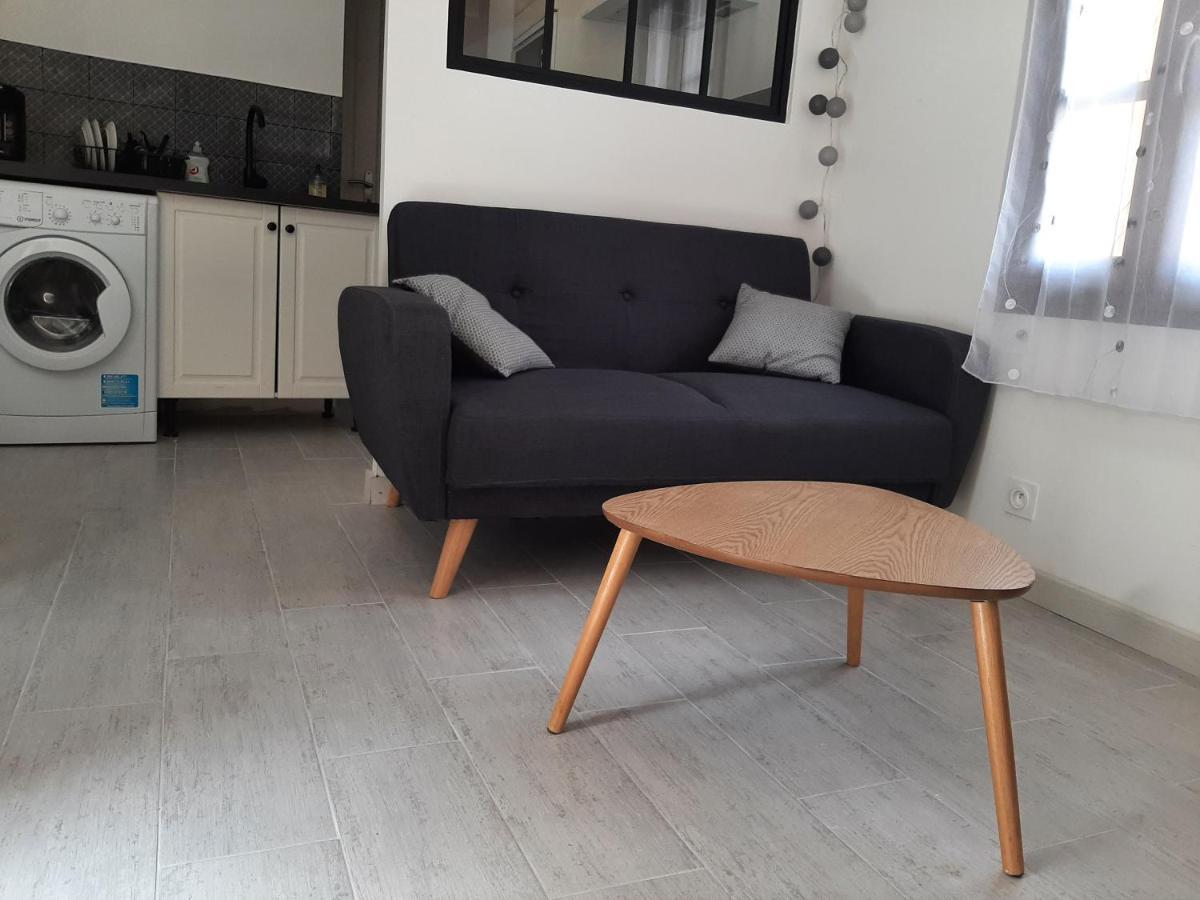 Apartamento Laetitia Et Yaniv Dagon Elne Exterior foto