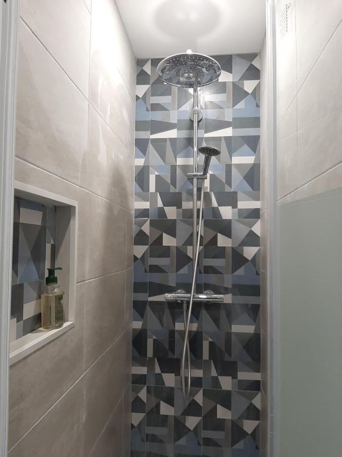 Apartamento Laetitia Et Yaniv Dagon Elne Exterior foto