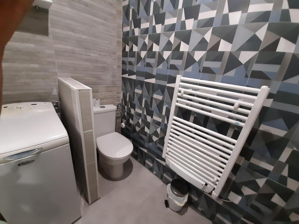 Apartamento Laetitia Et Yaniv Dagon Elne Exterior foto
